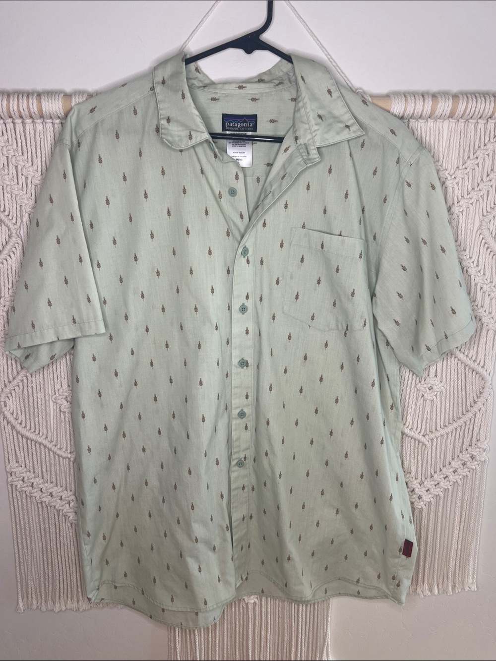Patagonia Men's Short-Sleeve Button-Down Shirt - Sage Green with Brown Print